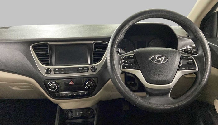 2018 Hyundai Verna 1.6 VTVT SX, Petrol, Manual, 4,922 km, Steering Wheel Close Up