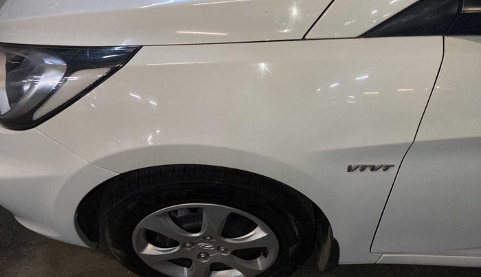 2013 Hyundai Verna FLUIDIC 1.6 VTVT EX, Petrol, Manual, 58,292 km, Left fender - Minor scratches