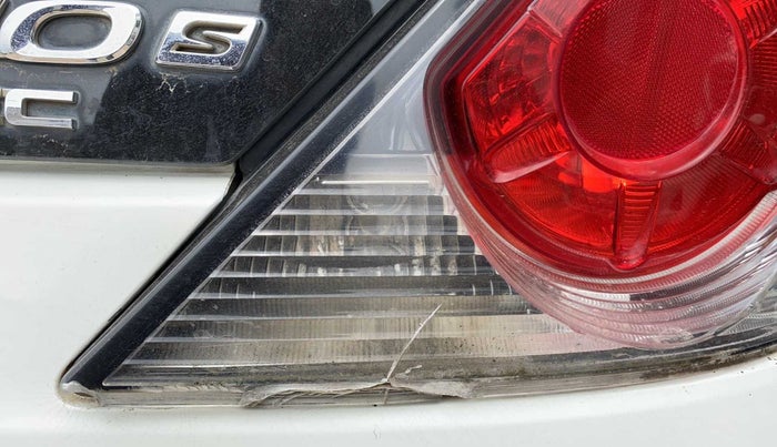 2012 Honda Brio S MT, Petrol, Manual, 65,385 km, Right tail light - Minor damage