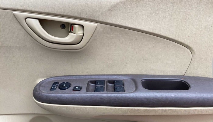 2012 Honda Brio S MT, Petrol, Manual, 65,385 km, Driver Side Door Panels Control