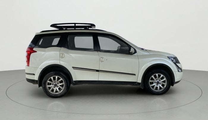 2018 Mahindra XUV500 W10 AT, Diesel, Automatic, 66,470 km, Right Side View