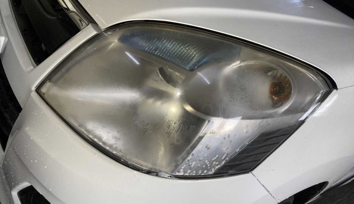 2017 Maruti Wagon R 1.0 VXI, Petrol, Manual, 99,348 km, Left headlight - Faded
