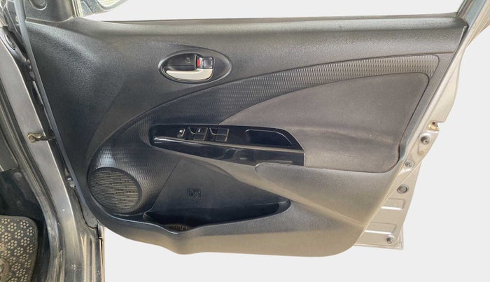 2015 Toyota Etios CROSS 1.4 VD, Diesel, Manual, 61,984 km, Driver Side Door Panels Control