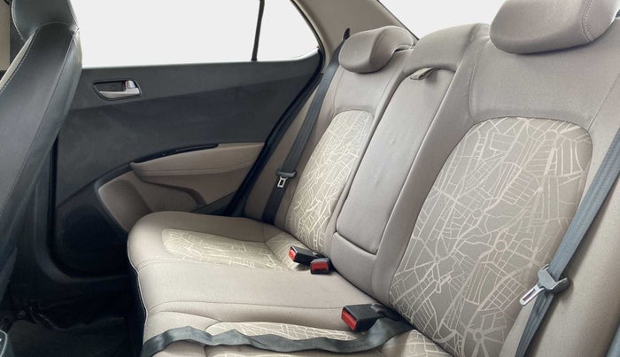 2016 Hyundai Xcent S 1.2, Petrol, Manual, 1,12,497 km, Right Side Rear Door Cabin