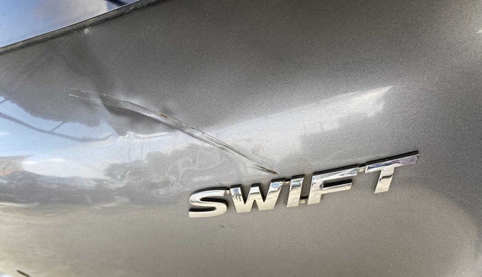 2017 Maruti Swift VDI, Diesel, Manual, 1,24,644 km, Dicky (Boot door) - Slightly dented