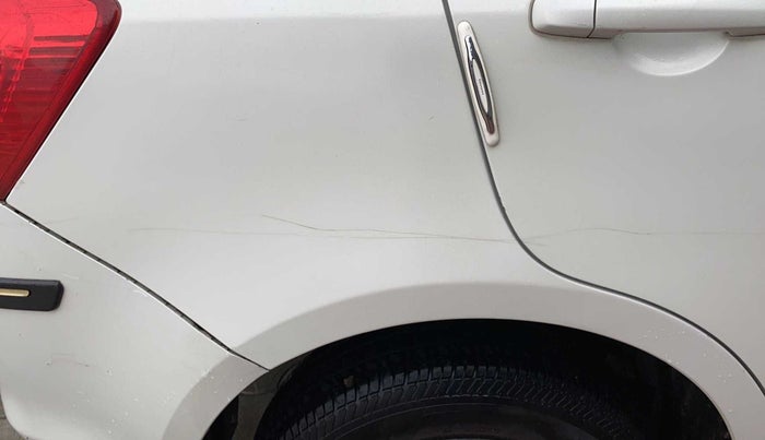 2015 Maruti Swift Dzire VXI, Petrol, Manual, 38,338 km, Right quarter panel - Minor scratches