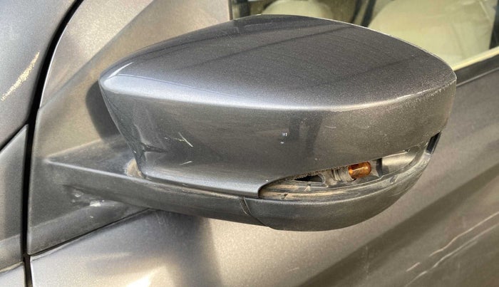 2021 Ford Figo Aspire TITANIUM PLUS 1.2 PETROL, Petrol, Manual, 33,497 km, Left rear-view mirror - Indicator light has minor damage