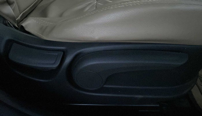 2020 Hyundai Verna SX 1.5 VTVT, Petrol, Manual, 11,125 km, Driver Side Adjustment Panel