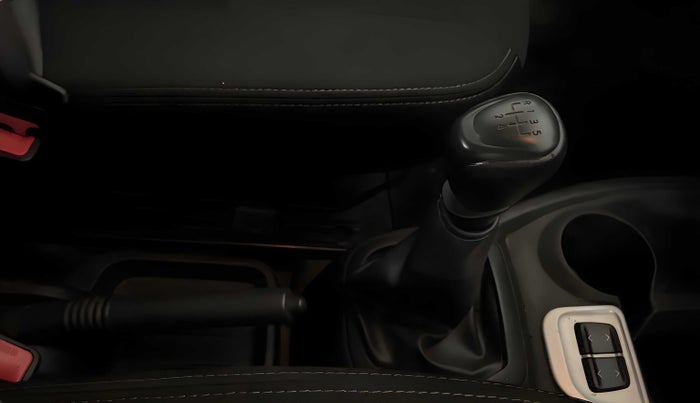 2018 Datsun Redi Go T (O), Petrol, Manual, 10,772 km, Gear Lever