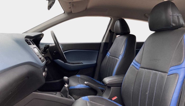 2016 Hyundai i20 Active 1.2 SX, Petrol, Manual, 17,967 km, Right Side Front Door Cabin