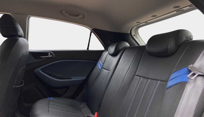 2016 Hyundai i20 Active 1.2 SX, Petrol, Manual, 17,967 km, Right Side Rear Door Cabin