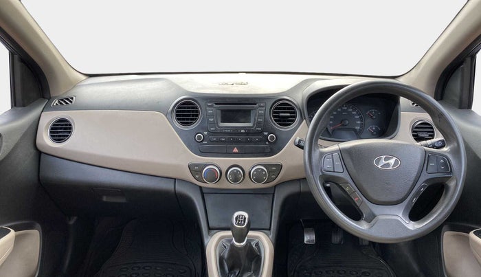 2015 Hyundai Xcent S 1.2, Petrol, Manual, 1,00,831 km, Dashboard