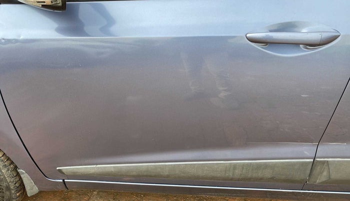 2015 Hyundai Xcent S 1.2, Petrol, Manual, 1,00,831 km, Front passenger door - Minor scratches