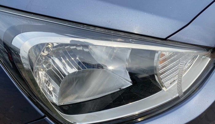 2015 Hyundai Xcent S 1.2, Petrol, Manual, 1,00,831 km, Right headlight - Minor scratches