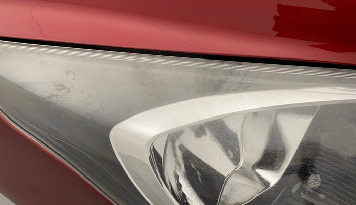 2020 Ford New Figo TITANIUM 1.2 PETROL MT, Petrol, Manual, 21,619 km, Right headlight - Faded