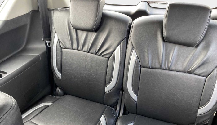 2019 Maruti XL6 ZETA MT, Petrol, Manual, 30,154 km, Third Seat Row ( optional )