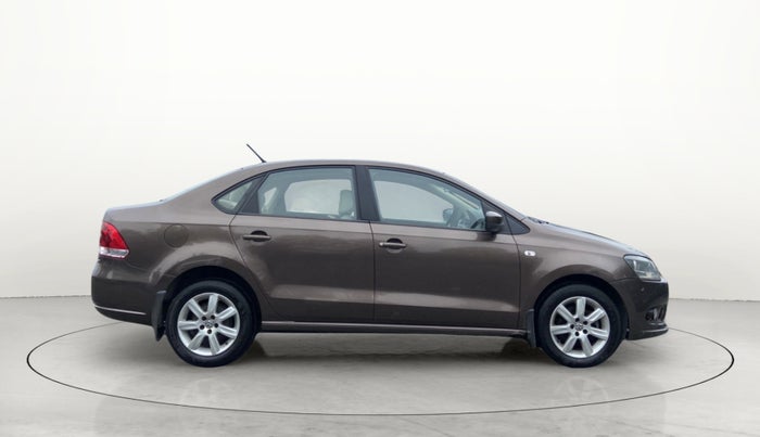 2014 Volkswagen Vento COMFORTLINE 1.5 AT, Diesel, Automatic, 93,400 km, Right Side View