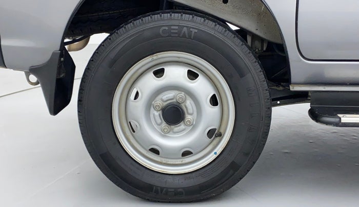 2022 Maruti Eeco 5 STR AC (O), Petrol, Manual, 8,462 km, Right Rear Wheel