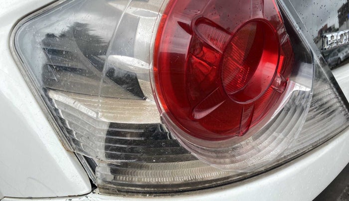 2014 Honda Brio VX AT, Petrol, Automatic, 81,795 km, Left tail light - Minor damage