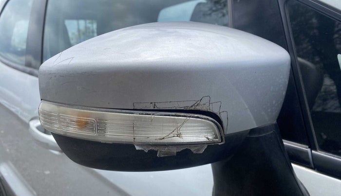2014 Ford Ecosport TITANIUM 1.5L PETROL, Petrol, Manual, 90,433 km, Right rear-view mirror - Indicator light has minor damage