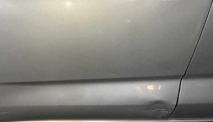 2017 Datsun Redi Go T (O), Petrol, Manual, 29,220 km, Front passenger door - Minor scratches