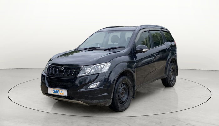 2016 Mahindra XUV500 W6 AT 1.99, Diesel, Automatic, 1,86,022 km, Left Front Diagonal