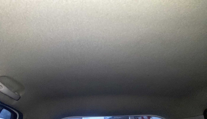 2015 Maruti Celerio ZXI, Petrol, Manual, 46,642 km, Ceiling - Roof lining is slightly discolored