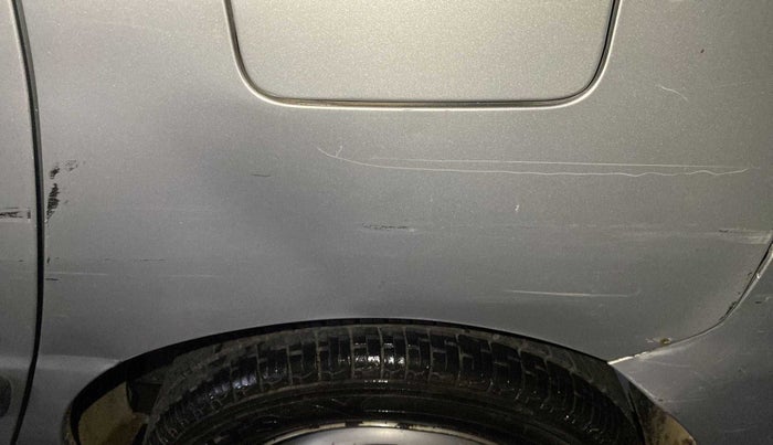 2011 Hyundai Santro Xing GL, Petrol, Manual, 1,00,353 km, Left quarter panel - Minor scratches