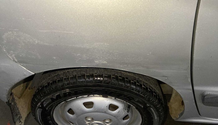 2011 Hyundai Santro Xing GL, Petrol, Manual, 1,00,353 km, Right quarter panel - Minor scratches