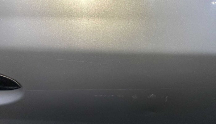 2011 Hyundai Santro Xing GL, Petrol, Manual, 1,00,353 km, Right rear door - Slightly dented
