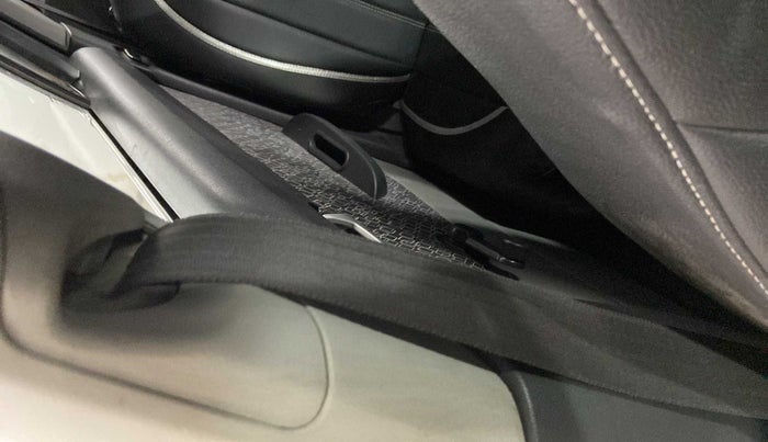 2017 Maruti Alto 800 LXI, Petrol, Manual, 58,645 km, Driver seat - Retractor not working