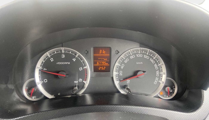 2015 Maruti Swift ZDI, Diesel, Manual, 68,003 km, Odometer Image