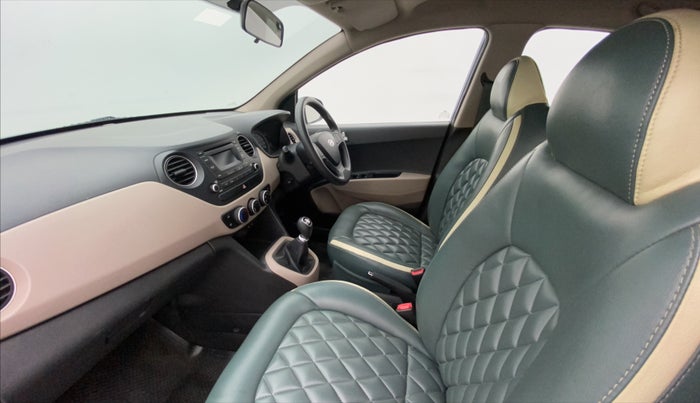 2015 Hyundai Grand i10 SPORTZ 1.2 KAPPA VTVT, Petrol, Manual, 46,867 km, Right Side Front Door Cabin