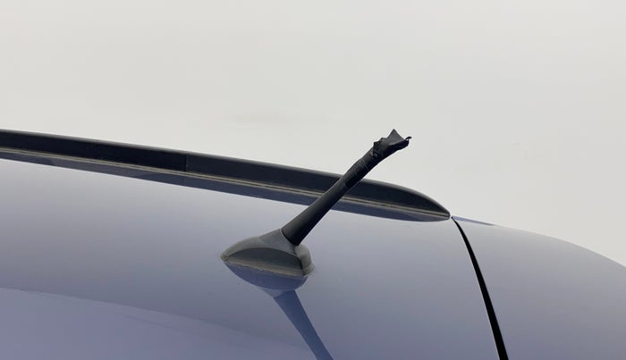 2015 Hyundai Grand i10 SPORTZ 1.2 KAPPA VTVT, Petrol, Manual, 46,867 km, Roof - Antenna has minor damage
