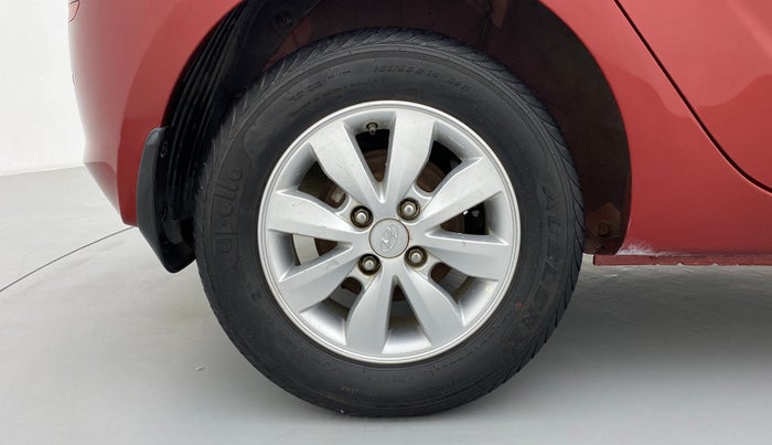 2013 Hyundai i20 SPORTZ 1.2 VTVT, Petrol, Manual, 25,790 km, Right Rear Wheel