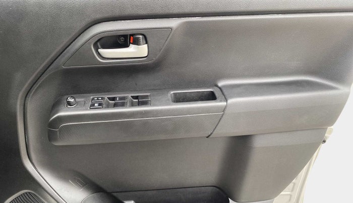 2019 Maruti New Wagon-R VXI 1.2, Petrol, Manual, 54,490 km, Driver Side Door Panels Control
