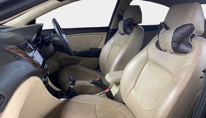 2016 Hyundai Verna 1.6 CRDI SX, Diesel, Manual, 57,406 km, Right Side Front Door Cabin