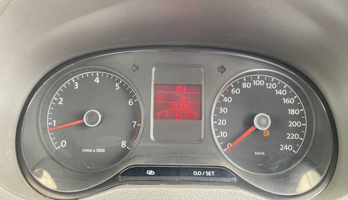 2012 Volkswagen Vento HIGHLINE 1.6 MPI, Petrol, Manual, 70,099 km, Odometer Image