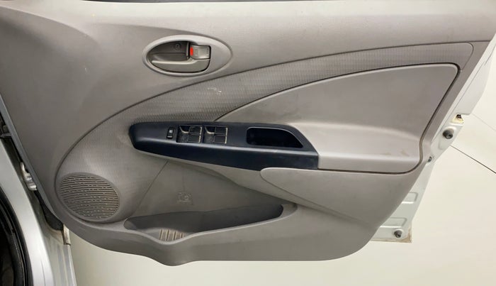 2011 Toyota Etios G, Petrol, Manual, 73,333 km, Driver Side Door Panels Control