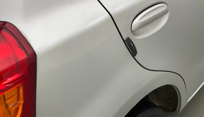 2011 Toyota Etios G, Petrol, Manual, 73,333 km, Right quarter panel - Minor scratches