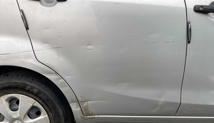 2011 Maruti Ritz VXI, Petrol, Manual, 64,449 km, Right rear door - Minor scratches
