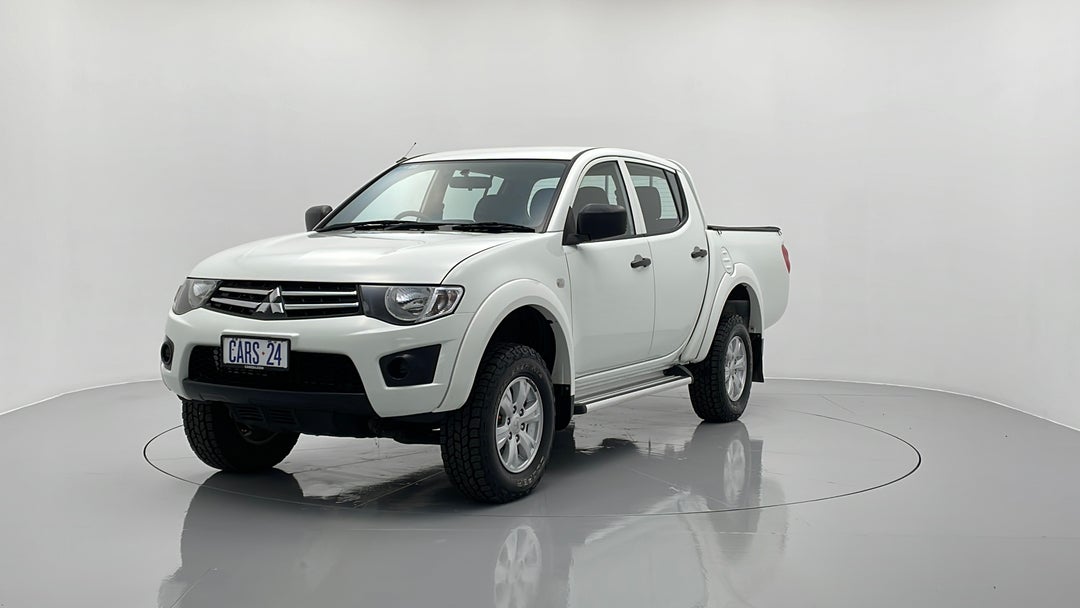 Left Front Diagonal (45- Degree) View