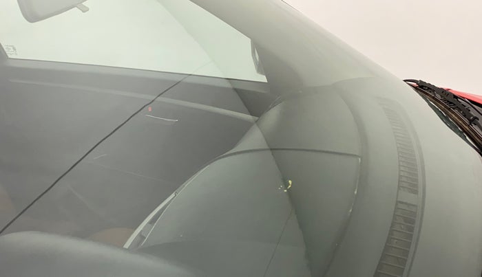 2017 Maruti Swift ZXI, Petrol, Manual, 35,243 km, Front windshield - Minor spot on windshield