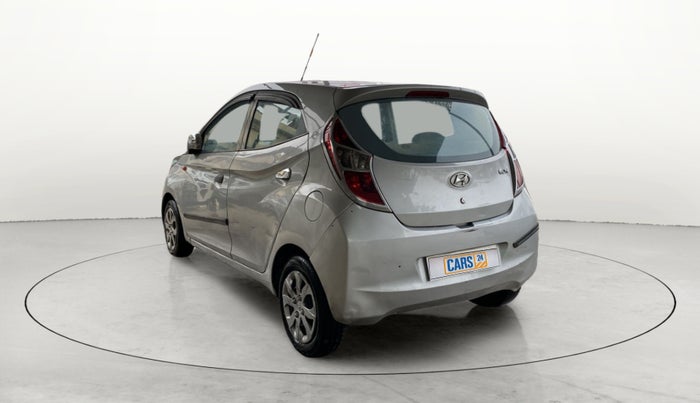 2016 Hyundai Eon MAGNA +, Petrol, Manual, 72,041 km, Left Back Diagonal