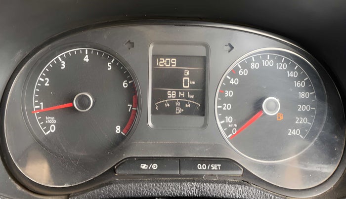 2017 Volkswagen Polo HIGHLINE PLUS 1.2(16 ALLOY, Petrol, Manual, 58,347 km, Odometer Image