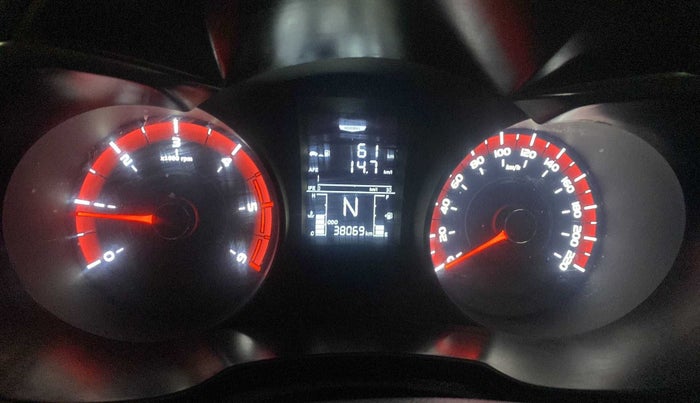 2019 Mahindra XUV300 W6 1.5 DIESEL, Diesel, Manual, 38,035 km, Odometer Image