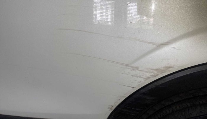 2019 Mahindra XUV 3OO W6 1.5 DIESEL, Diesel, Manual, 38,035 km, Rear left door - Minor scratches