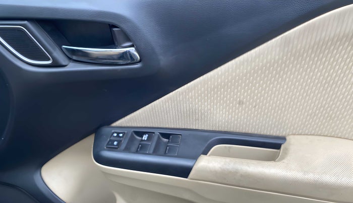 2018 Honda City 1.5L I-VTEC V MT, Petrol, Manual, 49,115 km, Driver Side Door Panels Control