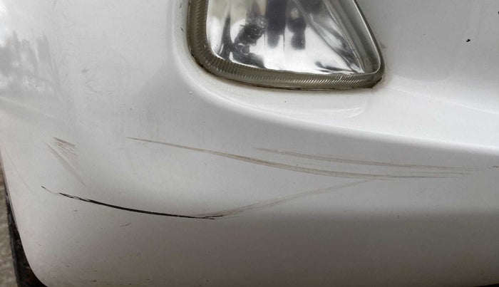 2018 Hyundai Eon ERA +, Petrol, Manual, 27,243 km, Front bumper - Minor scratches