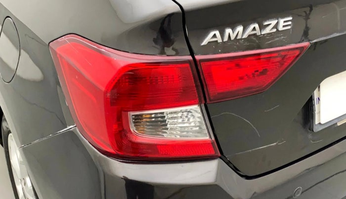 2019 Honda Amaze 1.2L I-VTEC VX CVT, Petrol, Automatic, 53,409 km, Left tail light - Minor scratches